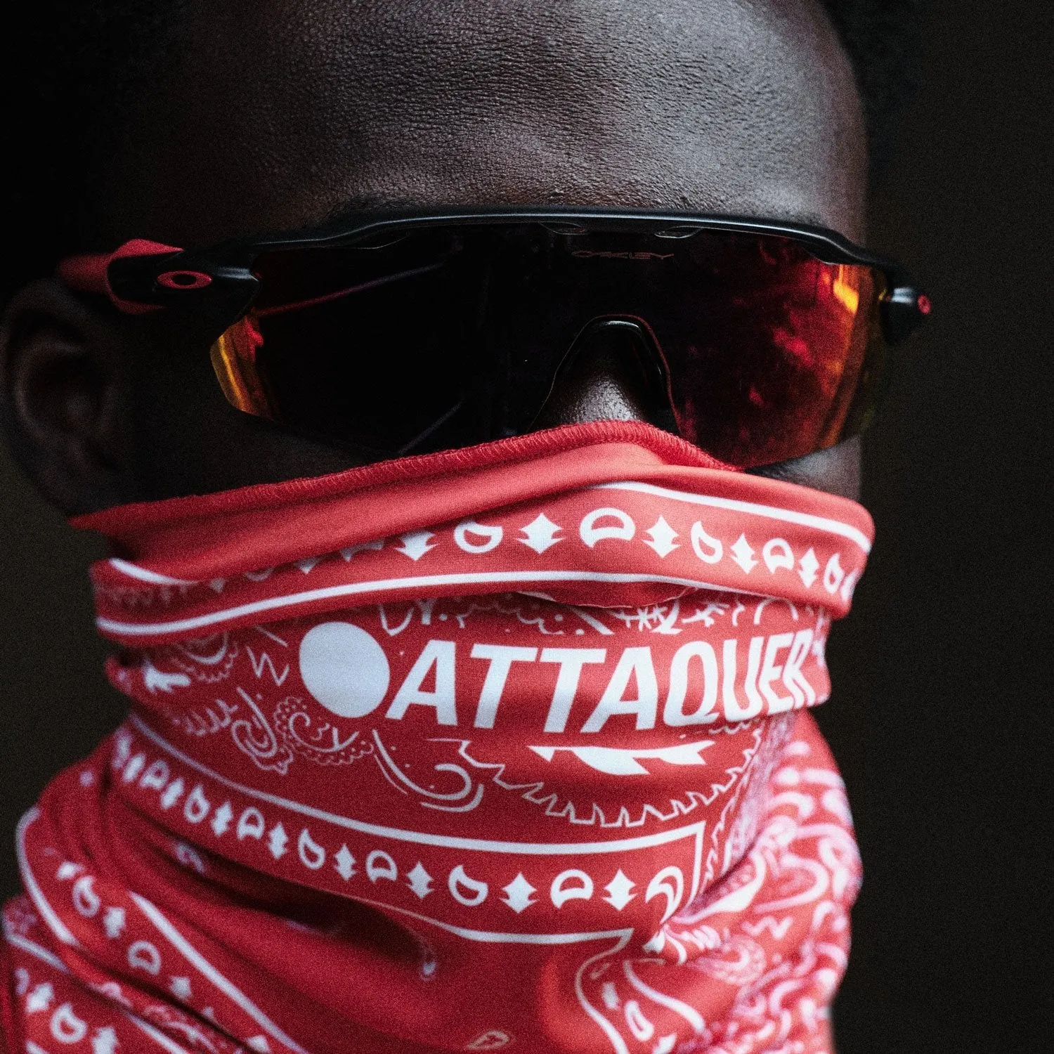 Attaquer | Neck Warmer | Red Paisley