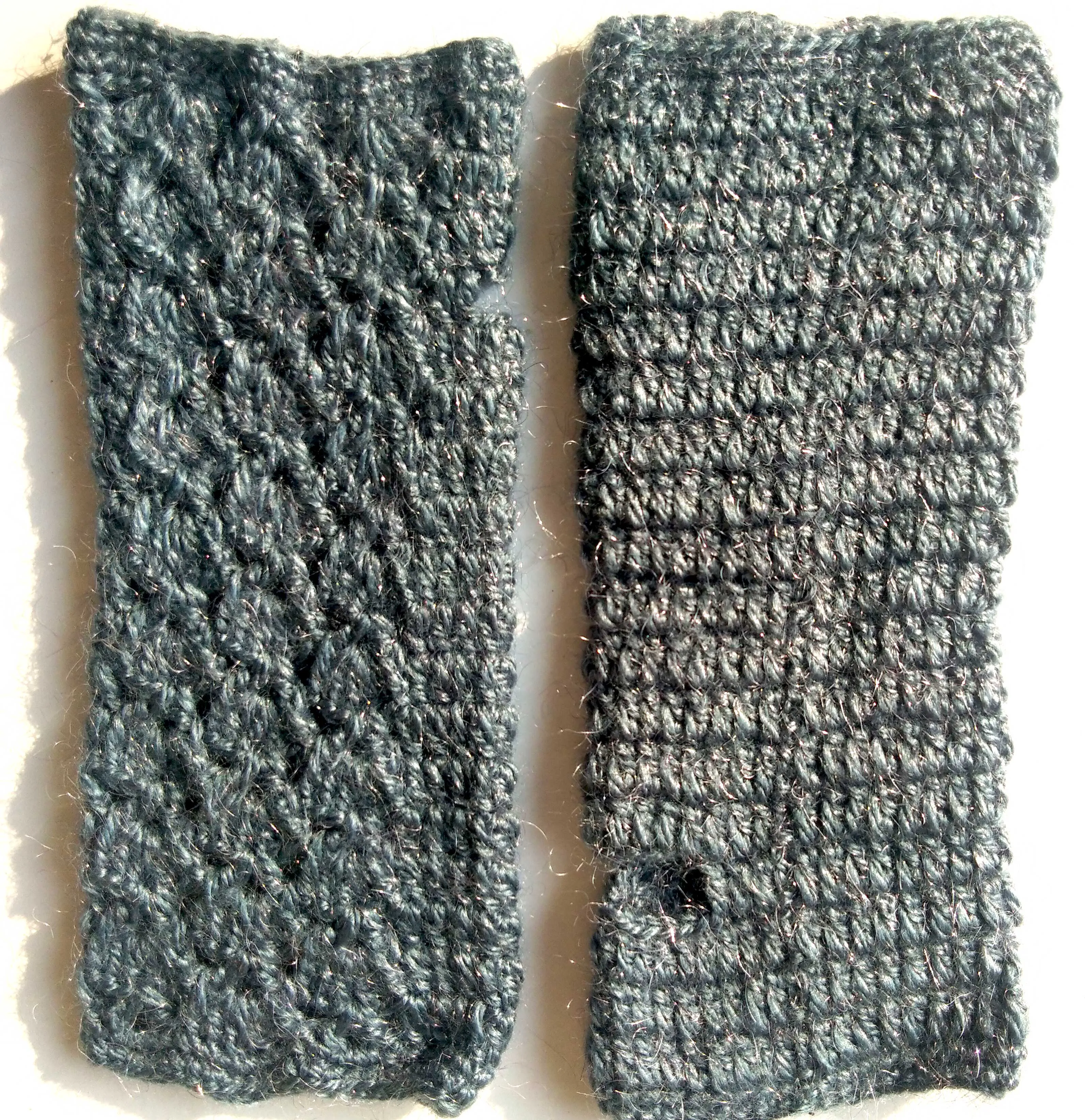 Graminarts Shell Crochet Grey Fingerless Ladies Gloves Wrist Warmer