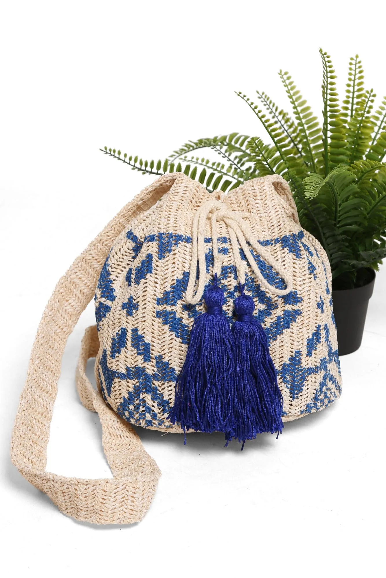 JBG211 Ariel Tribal Straw Crossbody Bucket Bag