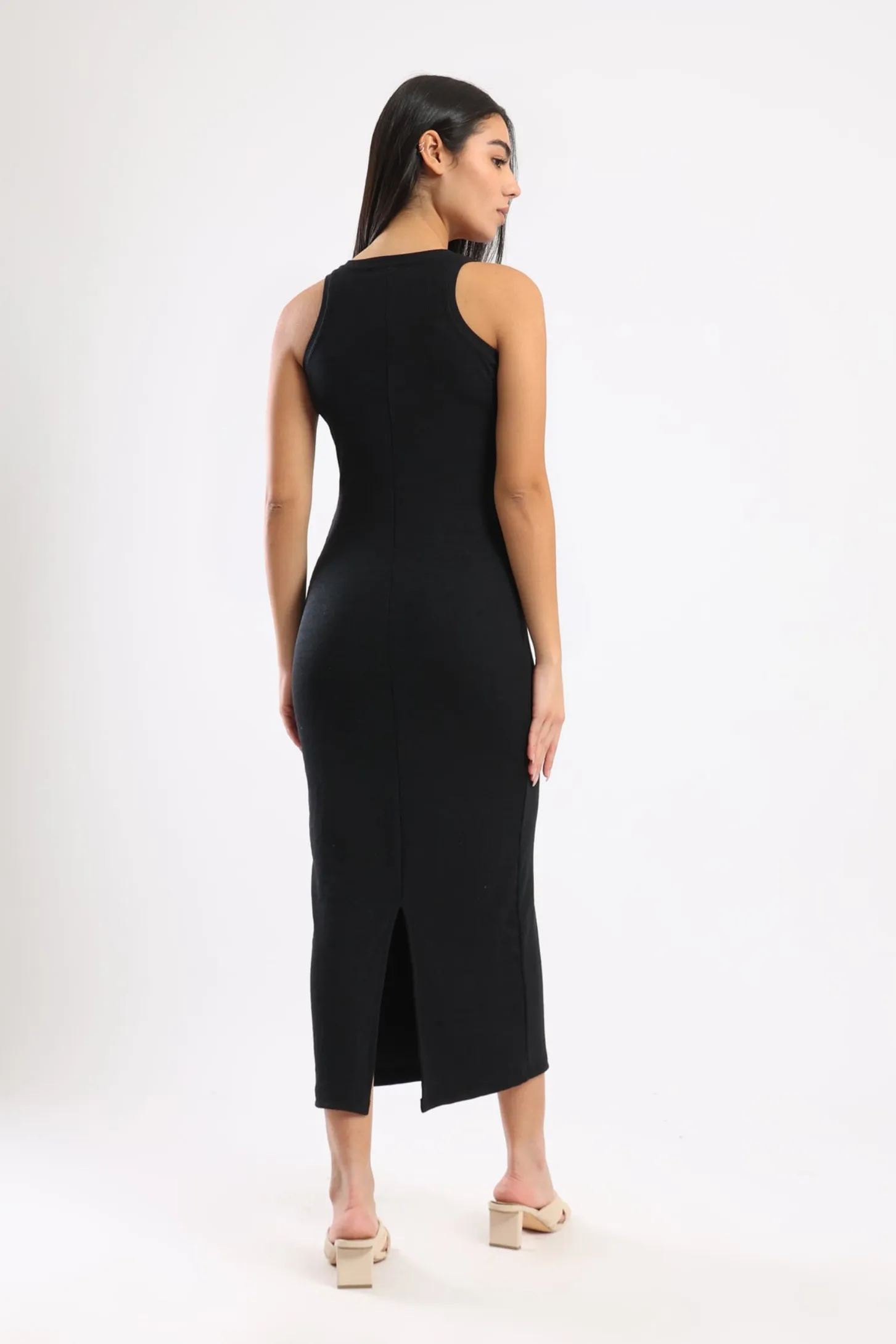 SLEEVELESS RIB KNIT DRESS - BLACK