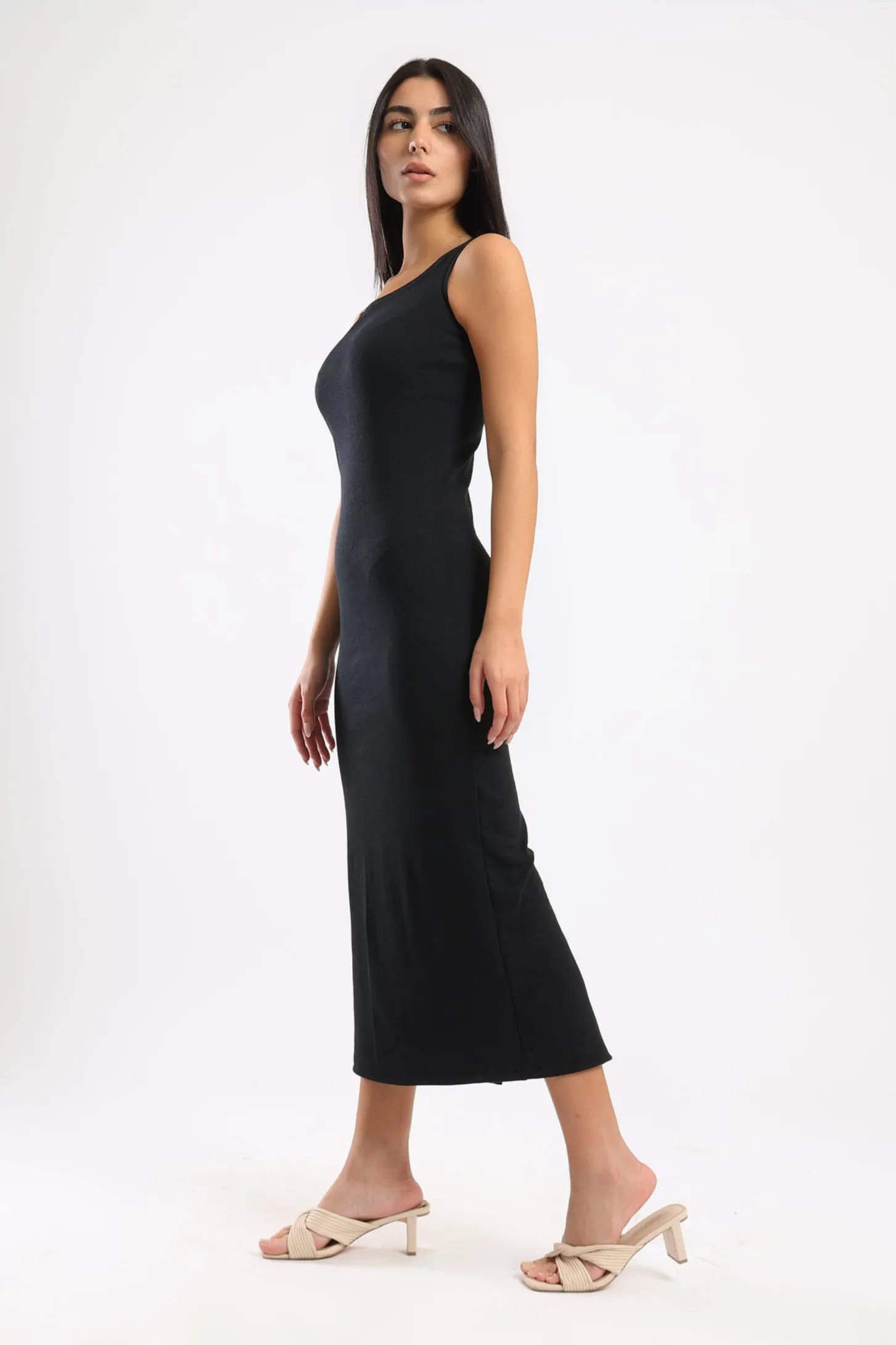 SLEEVELESS RIB KNIT DRESS - BLACK